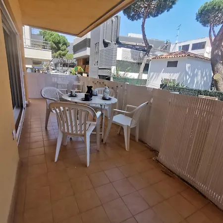 Cosette - Santamaria Apartament *